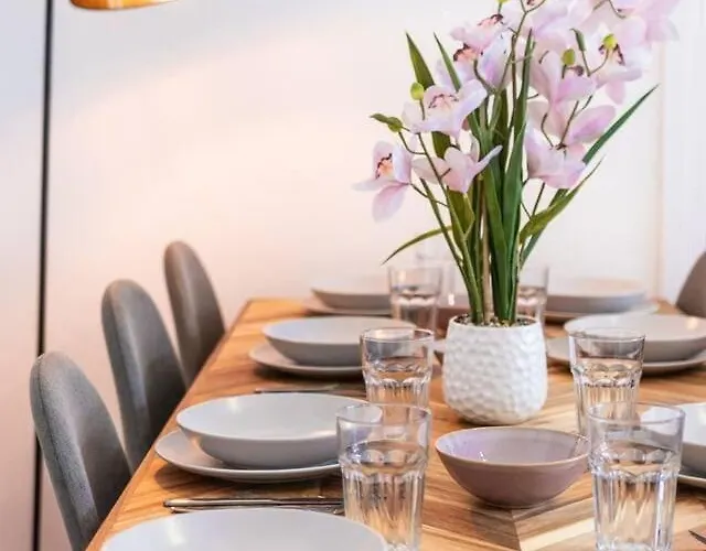 Design-altbaujuwel In * 노이비트