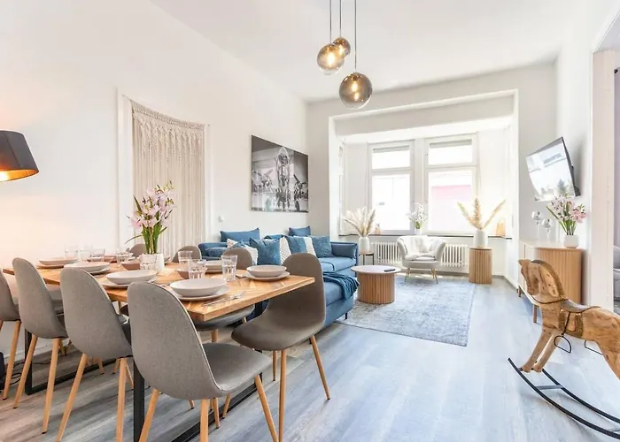 Design-altbaujuwel In 아파트 *